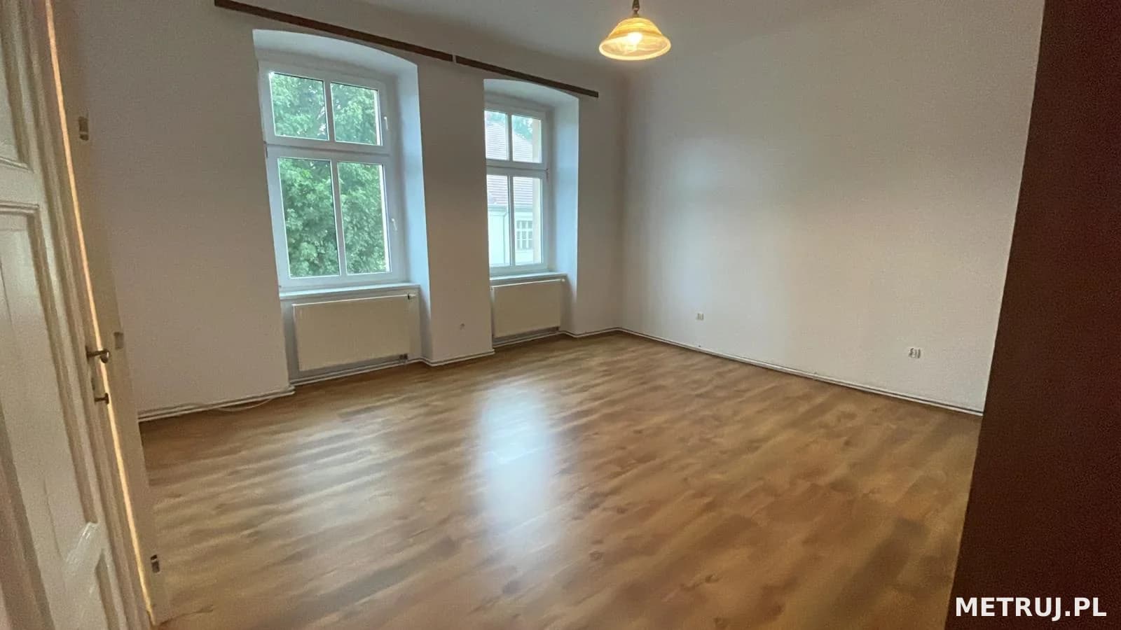 NA SPRZEDAŻ: Przestronne mieszkanie w sercu Opola – 98,16 m² z ogromnym potencjałem