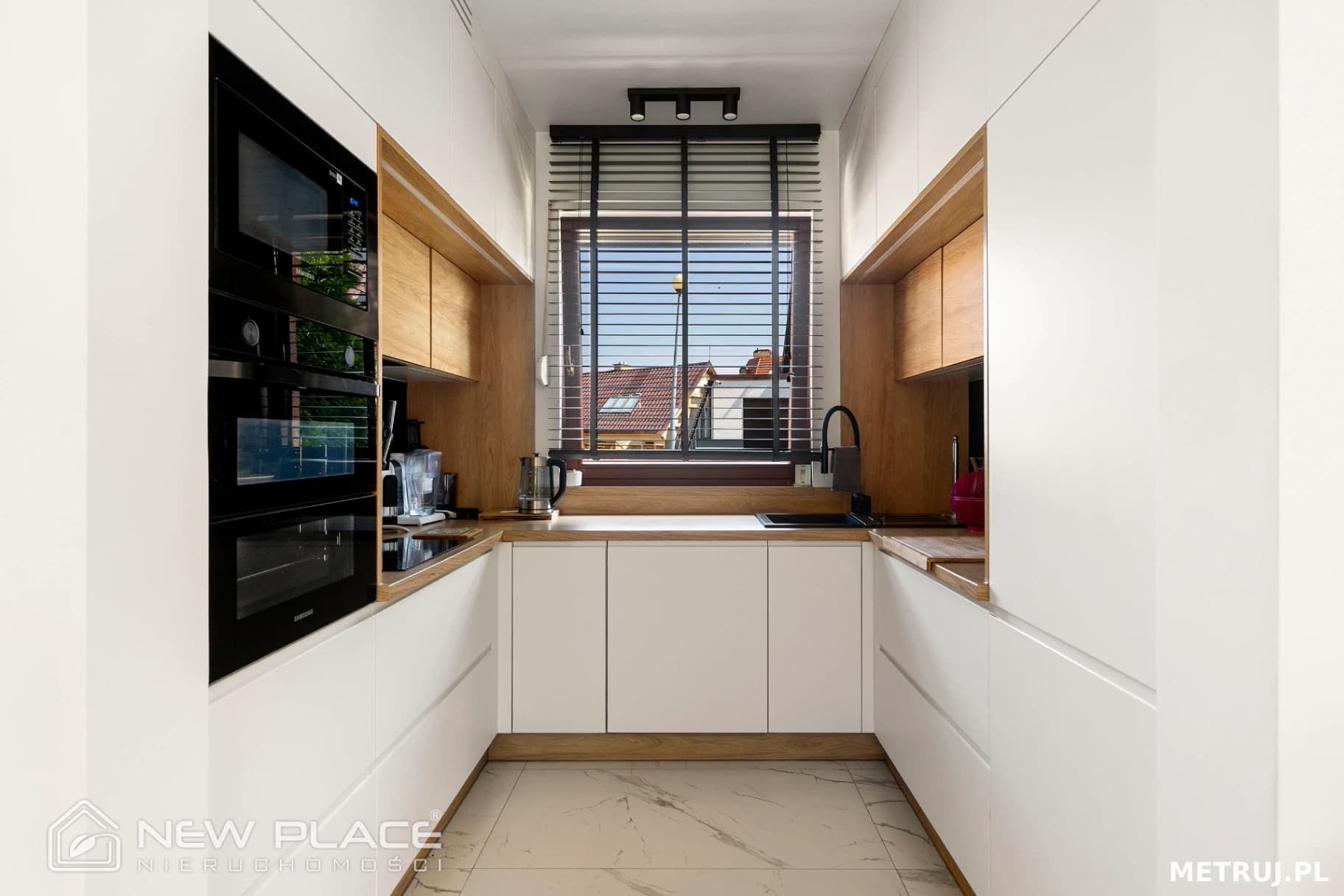 Dom 137 m² z kominkiem, ogrodem, wysoki standard