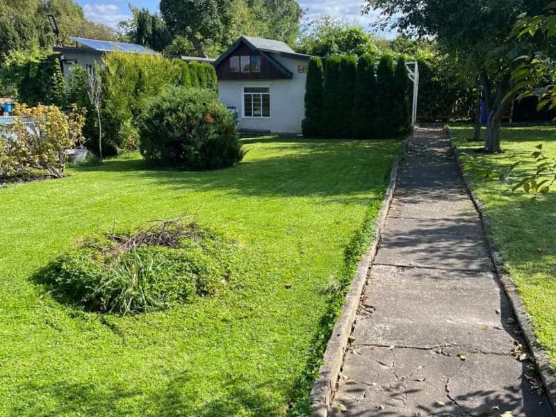 Działka ROD 360m2 z murowaną altaną