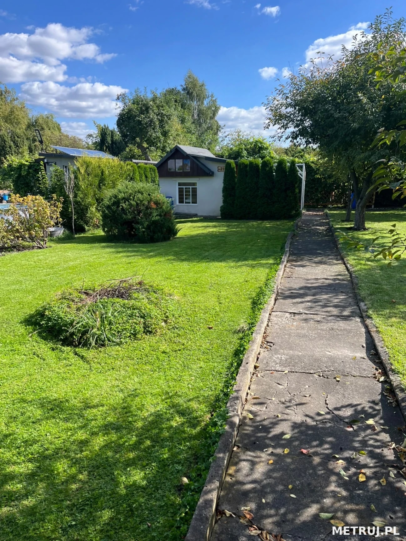 Działka ROD 360m2 z murowaną altaną