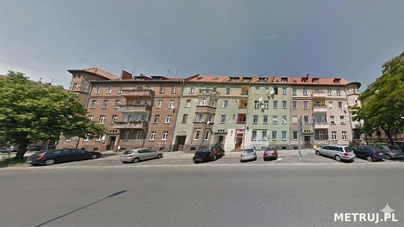 Gemini_Generated_Image_lnatoalnatoalnat.webp